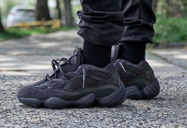 adidasyeezy500純黑黑夜行者老爹鞋男生碼